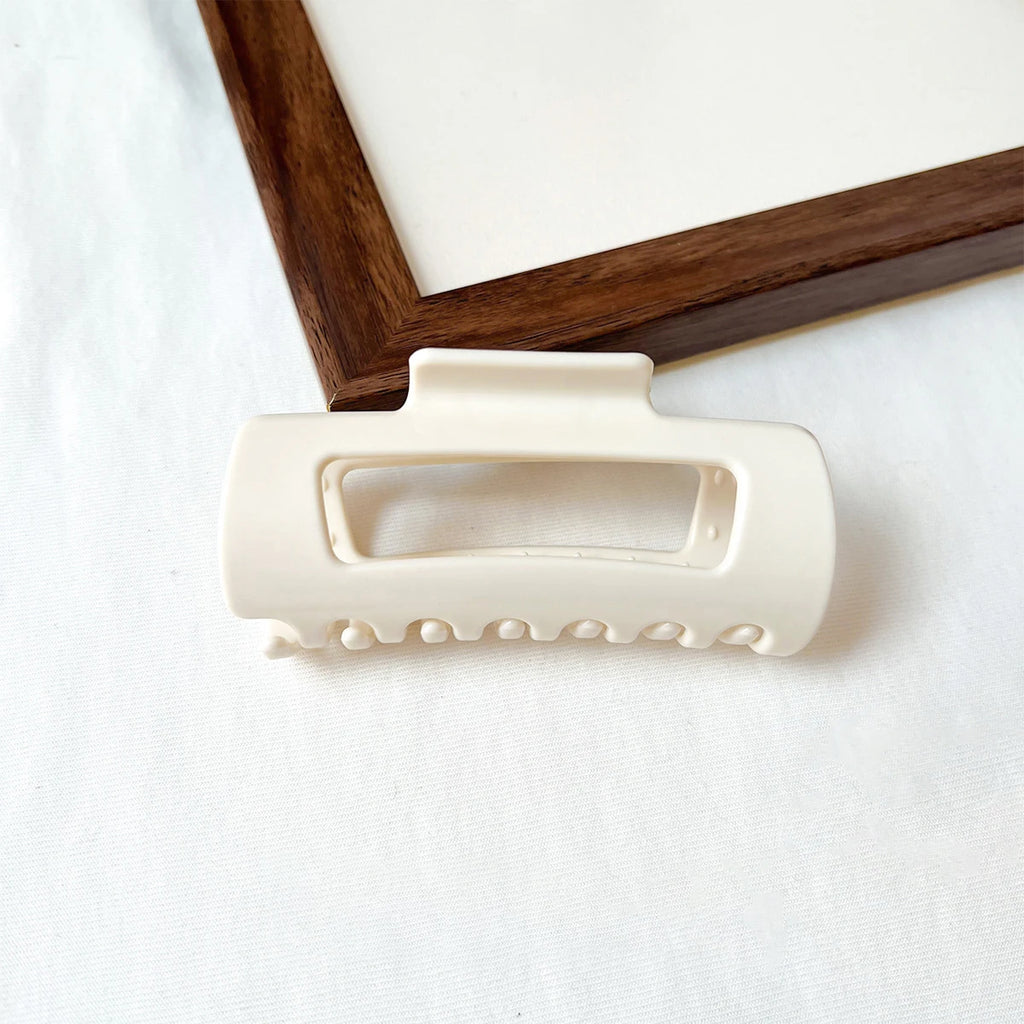 Shevie Claw Clip